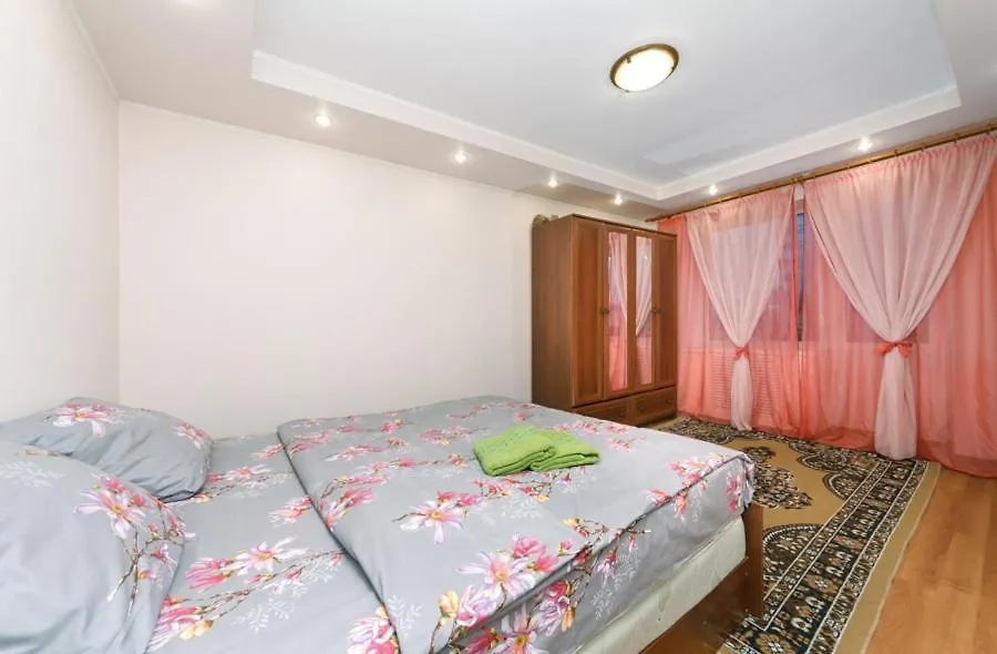 Рядом Дет.Больница Охматдет Appartement Kiev