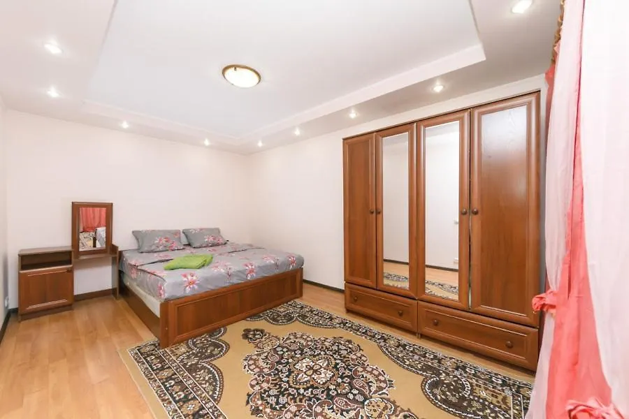Рядом Дет.Больница Охматдет Apartment